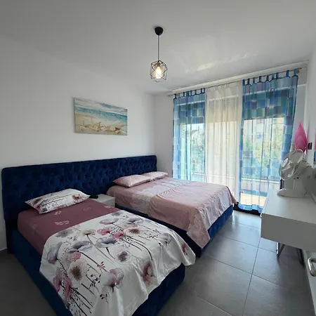 Apartamento Blue Coast Shëngjin